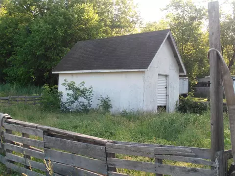 1840 E Main St, Griffith, IN 46319 photo 3