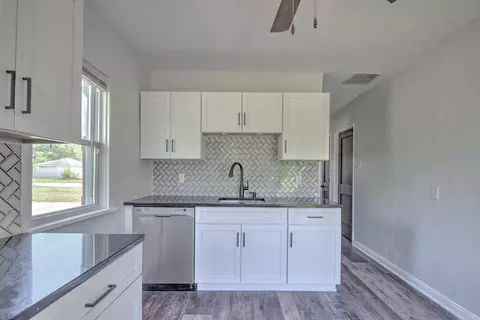 624 E 24th Ave, Gary, IN 46407 photo 7