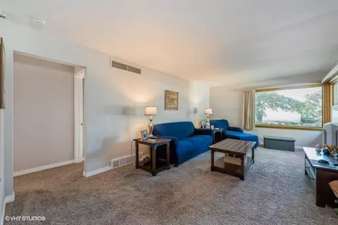 9308 Grace St, Highland, IN 46322 photo 4