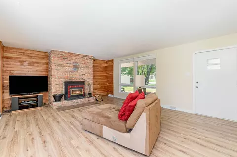 232 Terrace Dr, Munster, IN 46321 photo 9