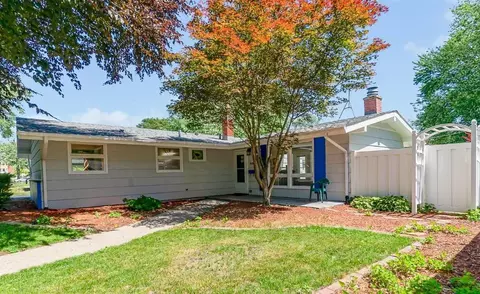 232 Terrace Dr, Munster, IN 46321 photo 1