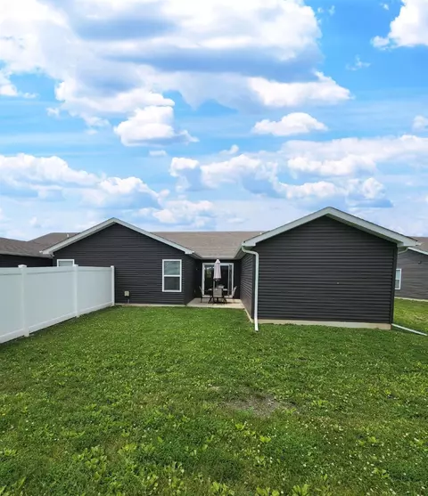 7857 Wright St, Merrillville, IN 46410 photo 15