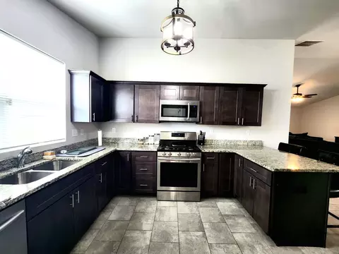 7857 Wright St, Merrillville, IN 46410 photo 7