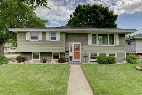 3501 Duluth Pl, Highland, IN 46322 photo 1