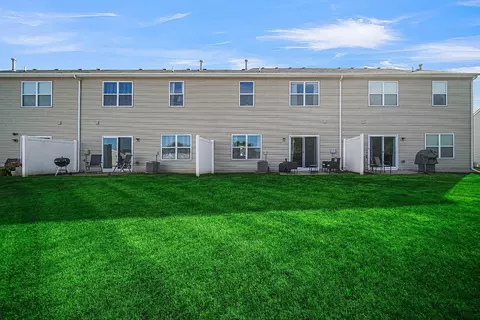 319 Sweetbriar Ct, Lowell, IN 46356 photo 21