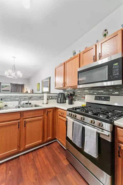 1085 Flagstone Dr, Dyer, IN 46311 photo 10