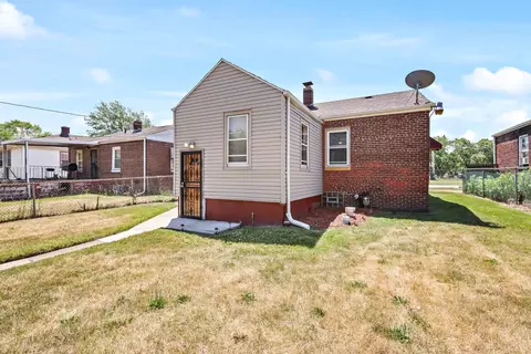 1338 W 35th Ave, Gary, IN 46408 photo 23