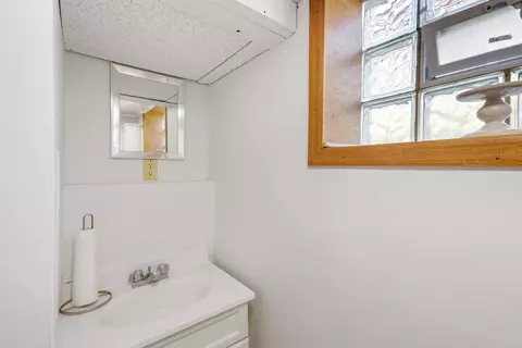 1338 W 35th Ave, Gary, IN 46408 photo 21