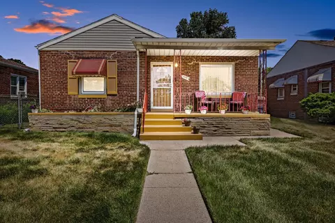 1338 W 35th Ave, Gary, IN 46408 photo 2