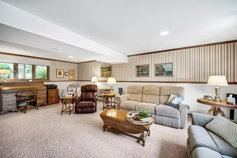 1121 Azalea Dr, Munster, IN 46321 photo 20