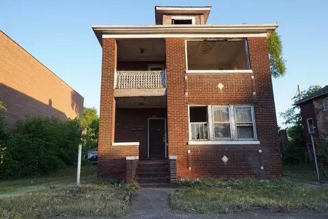 917 W 11th Ave, Gary, IN 46402 photo 3