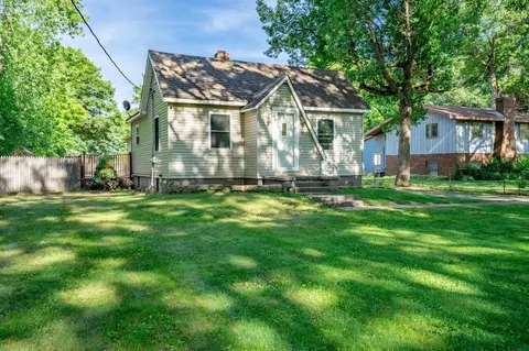 5011 N Calhoun St, Griffith, IN 46319 photo 2