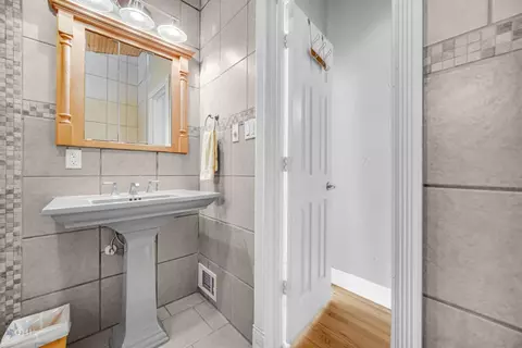7735 Locust Ave, Gary, IN 46403 photo 12