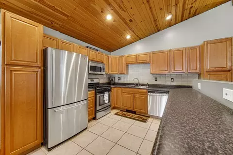 7735 Locust Ave, Gary, IN 46403 photo 7