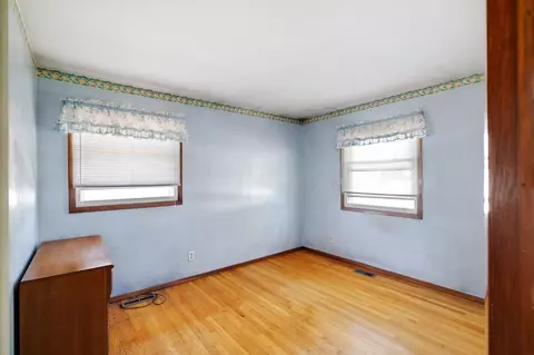 1241 N Jay St, Griffith, IN 46319 photo 10