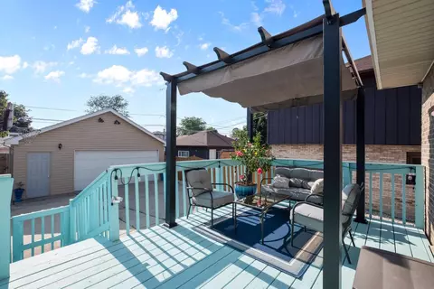 10920 S Avenue E, Chicago, IL 60617 photo 15