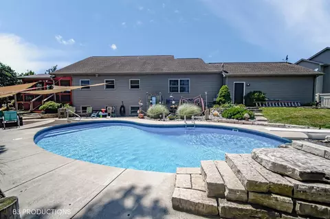 270 Spring Wood Ct, Porter, IN 46304 photo 4