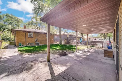 356 Hamlin St, Gary, IN 46406 photo 23