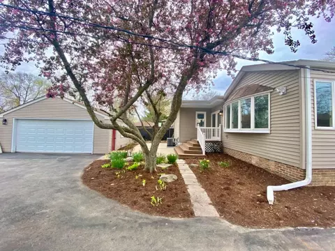 8309 Baring Ave, Munster, IN 46321 photo 40