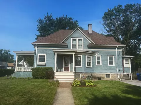 418 E Clark St, Crown Point, IN 46307 photo 1