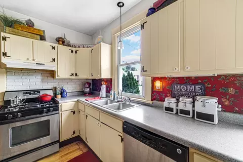 418 E Clark St, Crown Point, IN 46307 photo 9