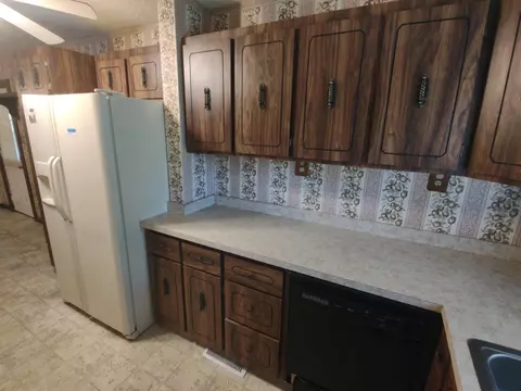4 W Madison St, Hamlet, IN 46532 photo 3