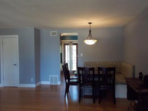 134 W Elm St, Griffith, IN 46319 photo 6