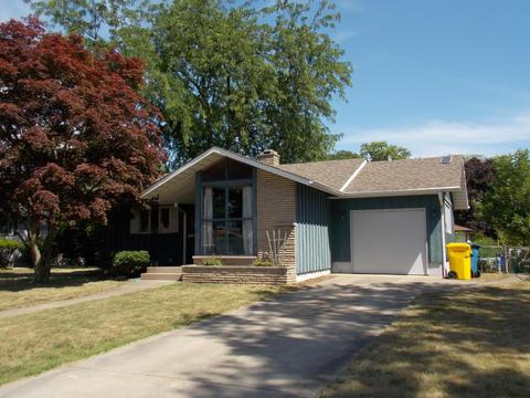 134 W Elm St, Griffith, IN 46319 photo 2