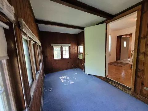 829 Fayette St, Gary, IN 46403 photo 8