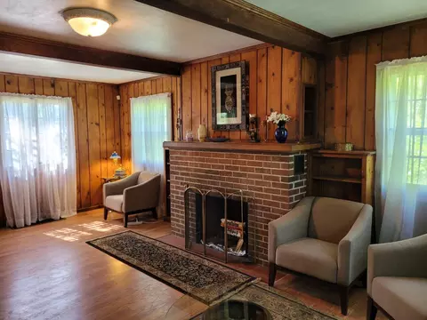 829 Fayette St, Gary, IN 46403 photo 6
