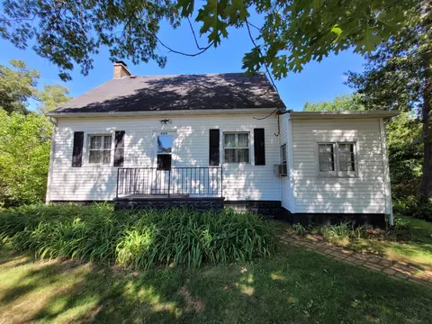 829 Fayette St, Gary, IN 46403 photo 1