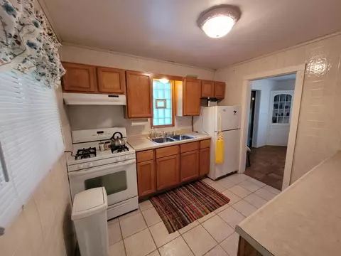 829 Fayette St, Gary, IN 46403 photo 11