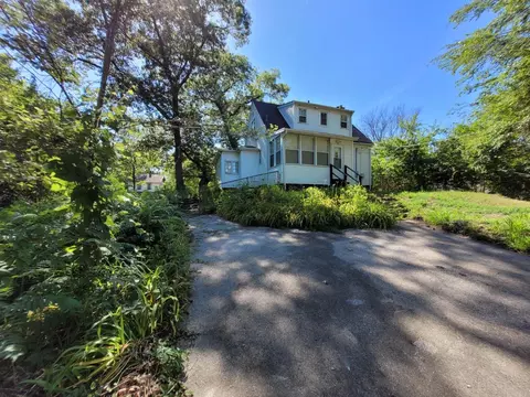 829 Fayette St, Gary, IN 46403 photo 31