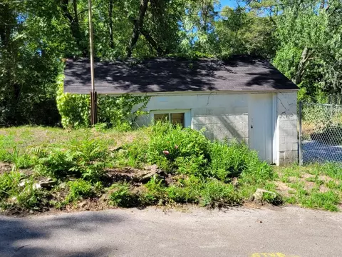 829 Fayette St, Gary, IN 46403 photo 34