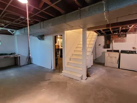 829 Fayette St, Gary, IN 46403 photo 23