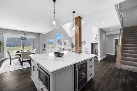 13312 Red Bud Cir, Saint John, IN 46373 photo 7