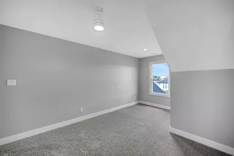 13312 Red Bud Cir, Saint John, IN 46373 photo 21