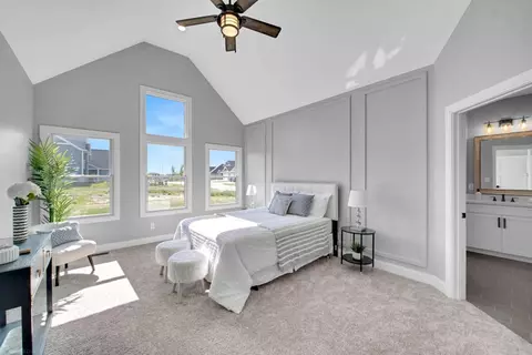 13312 Red Bud Cir, Saint John, IN 46373 photo 18