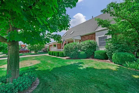 1356 Admiral Dr, Porter, IN 46304 photo 3
