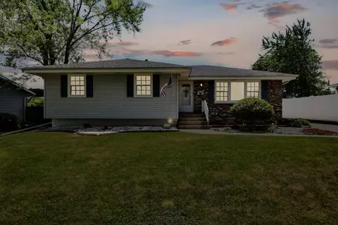 538 Aspen Dr, Dyer, IN 46311 photo 1