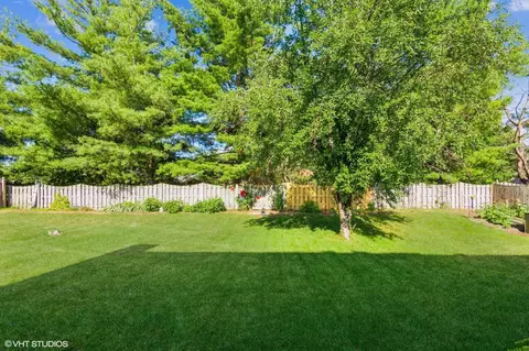 10217 Devonshire Ln, Munster, IN 46321 photo 27