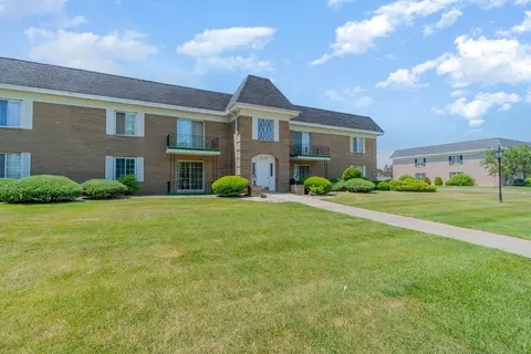 1238 Camelia Dr #9, Munster, IN 46321 photo 2