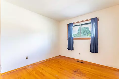 1710 Waite St, Gary, IN 46404 photo 18