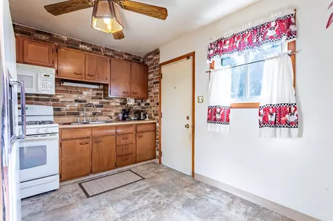 1710 Waite St, Gary, IN 46404 photo 9