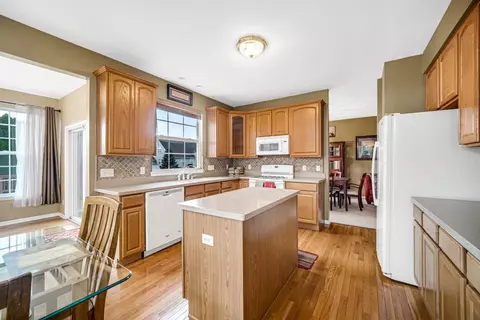 9520 Bryan Pl, Crown Point, IN 46307 photo 10