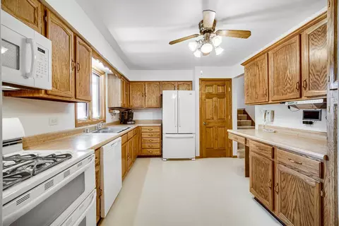7429 Idaho Ave, Hammond, IN 46323 photo 5