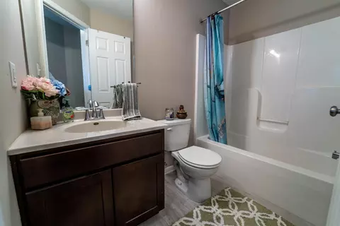 549 Clover Ln, Griffith, IN 46319 photo 24