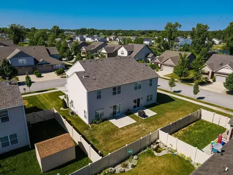 549 Clover Ln, Griffith, IN 46319 photo 36