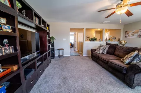 549 Clover Ln, Griffith, IN 46319 photo 18