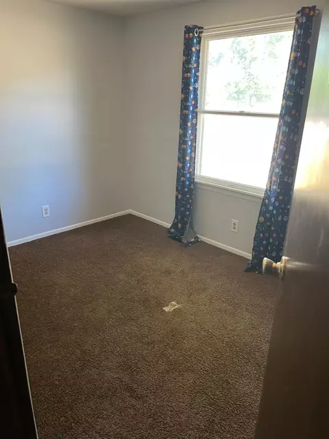 4084 Heritage Dr, Wheatfield, IN 46392 photo 10